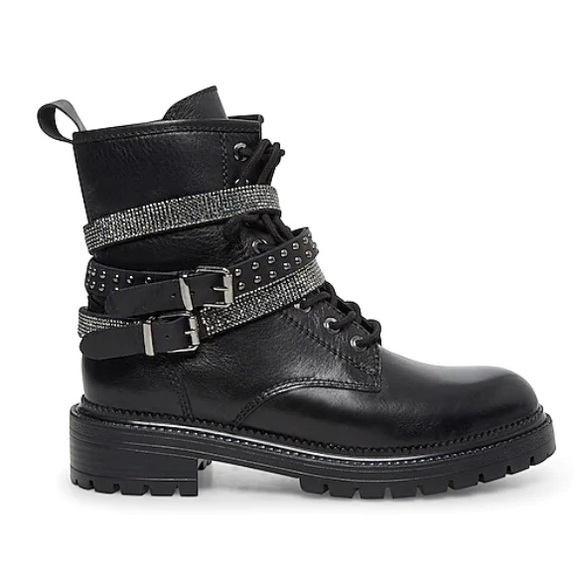 Steve Madden Shoes - Captain Combat Boots